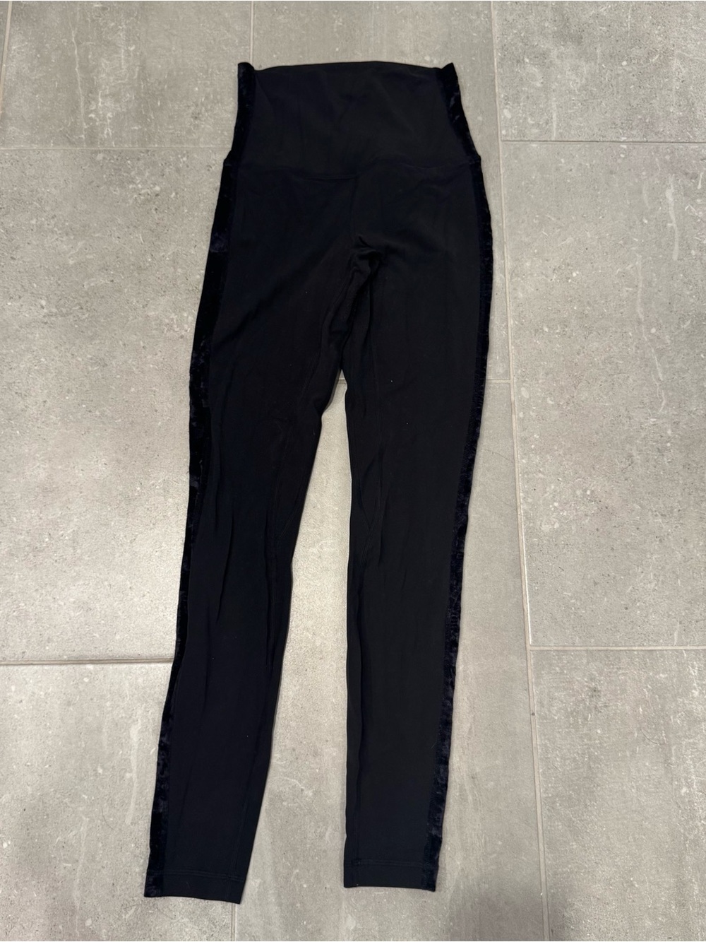 lululemon athletica SHR Align Black Velvet Stripe Leggings Size 4